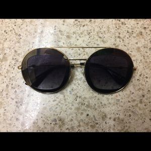 Gucci Sunglasses Round Metal